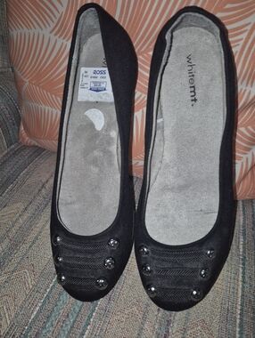 WHIT Women's Black Embellished Ballet Flats